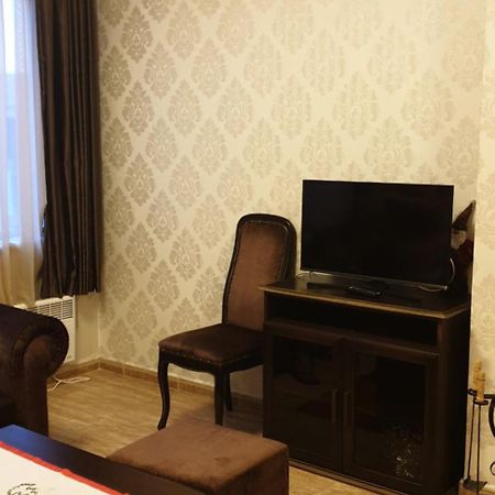 Snow Magic Grand Monastery Apartment ปอมโปโรโว ภายนอก รูปภาพ