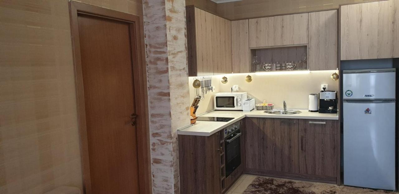 Snow Magic Grand Monastery Apartment ปอมโปโรโว ภายนอก รูปภาพ
