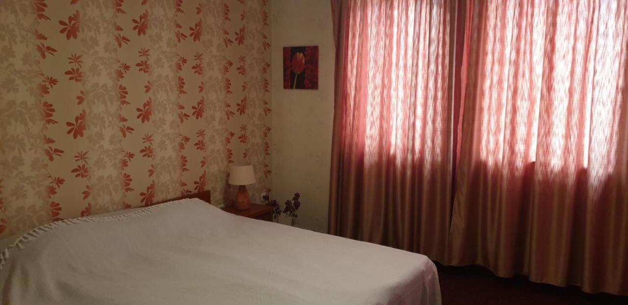 Snow Magic Grand Monastery Apartment ปอมโปโรโว ภายนอก รูปภาพ