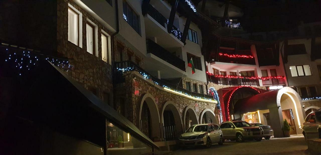 Snow Magic Grand Monastery Apartment ปอมโปโรโว ภายนอก รูปภาพ